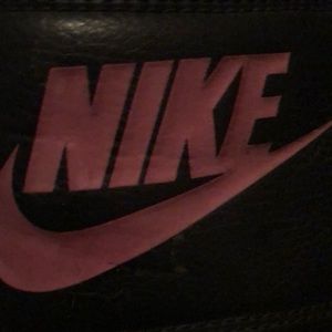 Meet your Posher, Elena